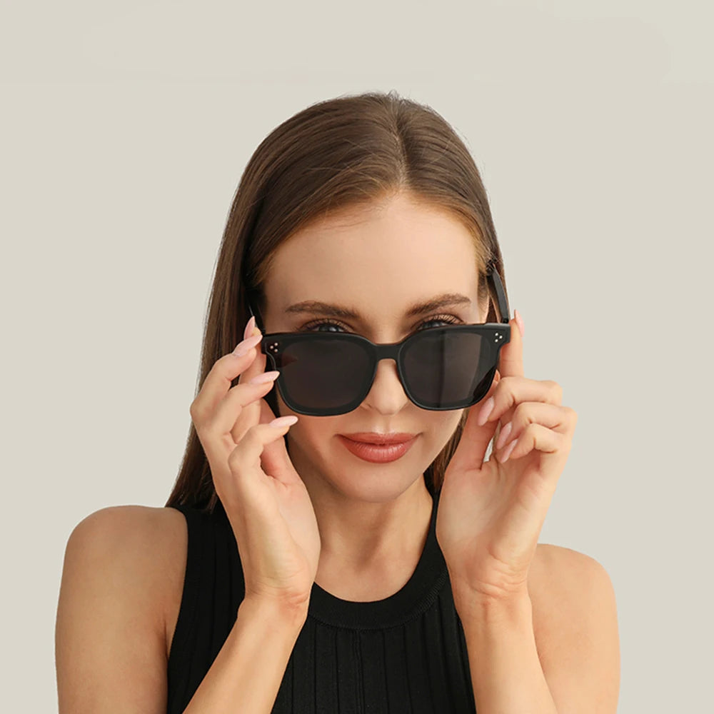 1Pair Smart Glasses Bluetooth Earphones,HD Calls,HI-FI Sound Quality Glasses, Listening to songs and talking Fashion Glasses
